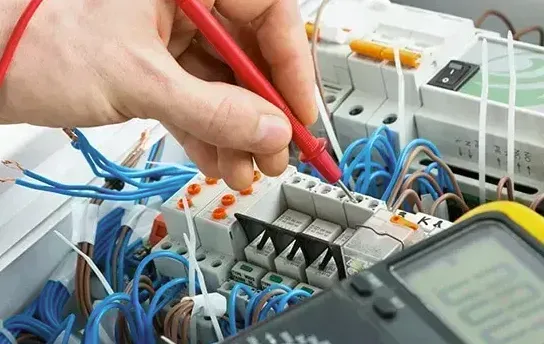 Professional electrician in Bexleyheath